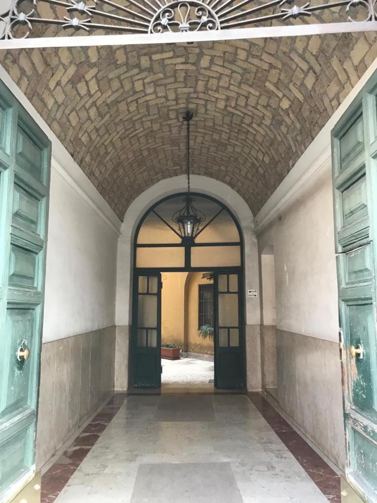 Midtown Trastevere Roma Eksteriør bilde
